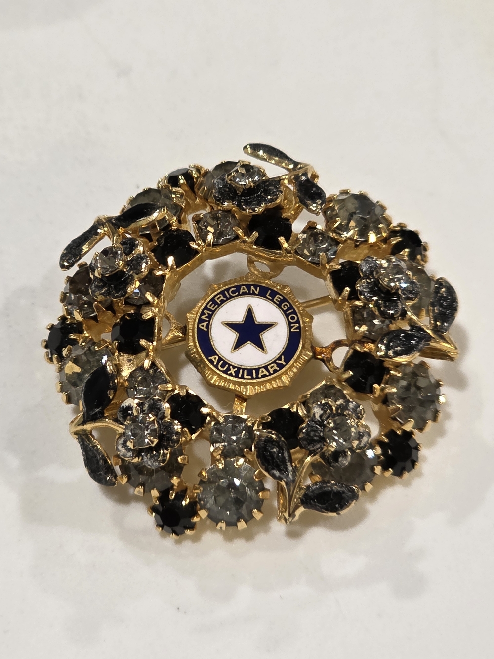 Vintage American Legion Auxillary Gold-Tone Brooch w/ Black Enamel & Rhinestones - Picture 3 of 6